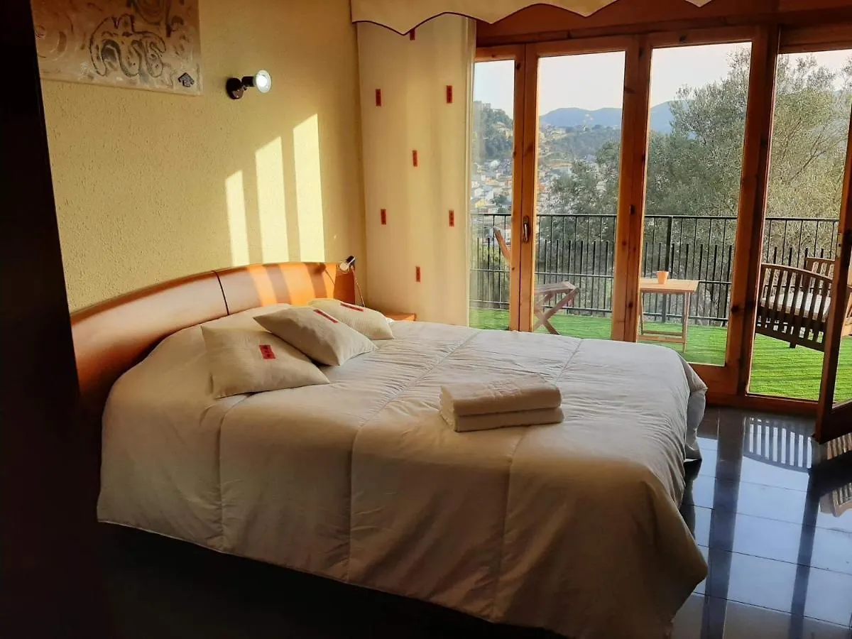 Guest house Habitaciones En Villa Coliving Casa Rural San Fausto de Campcentellas